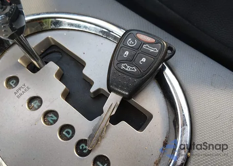 2008 Chrysler Sebring Touring из США, поврежденный, VIN 1C3LC55R28N222387